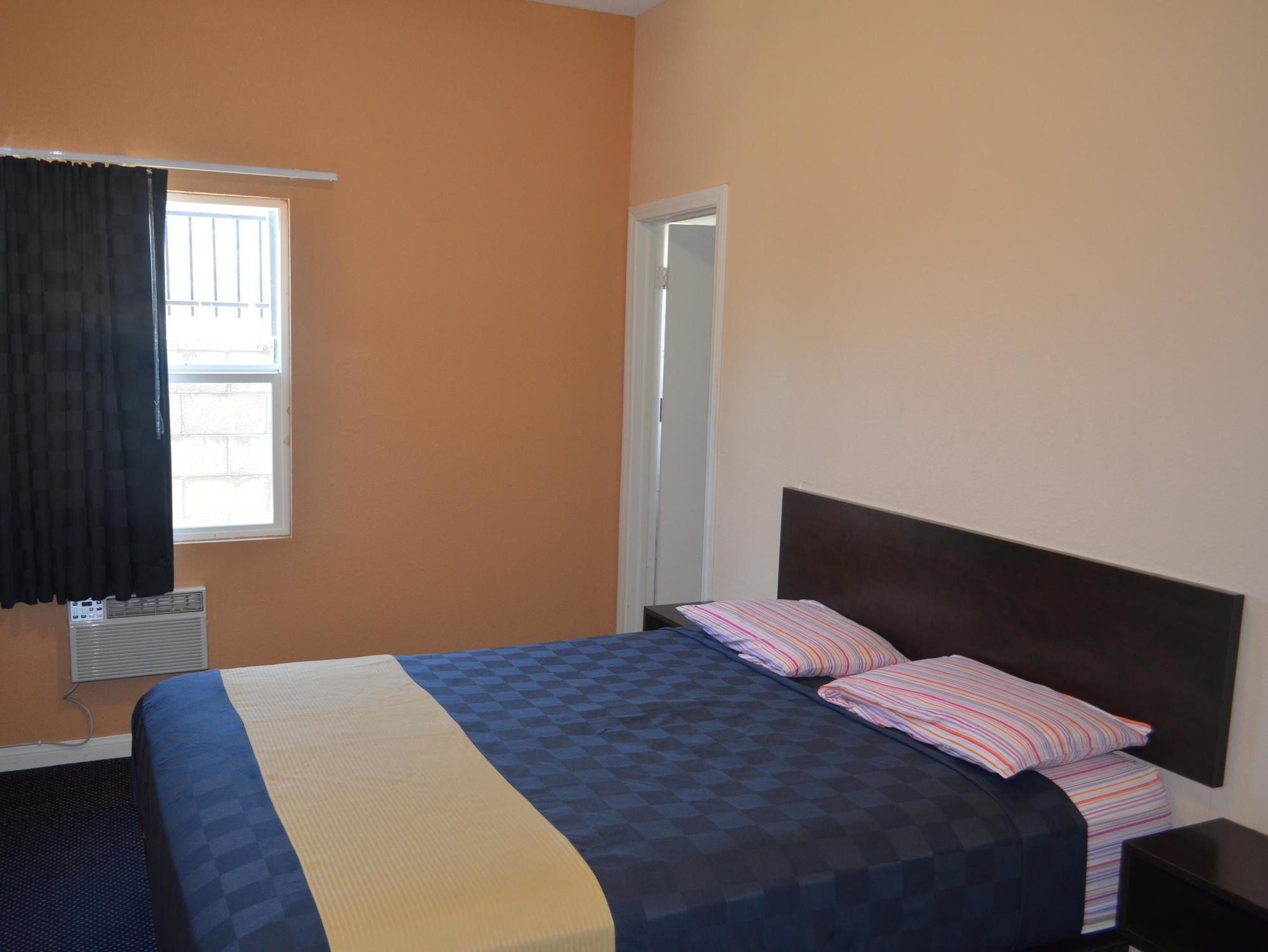 Tropicana Motel Комптон Екстер'єр фото